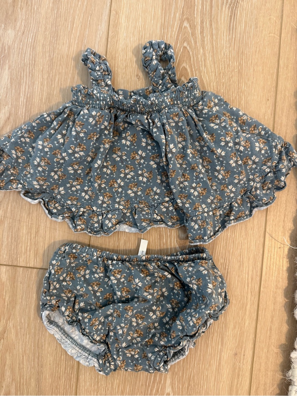 Rylee and Cru - blue foral set